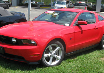 Zwrotnica lewa Ford Mustang