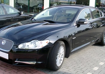 Kolektor wydechowy Jaguar XF