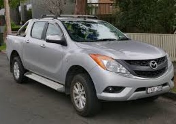 Zderzak przedni Mazda BT-50 II