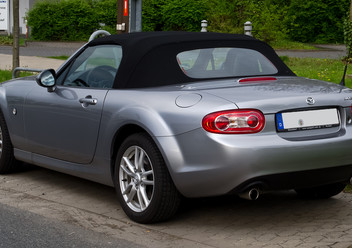 Szyba drzwiowa tylna prawa Mazda MX-5 I