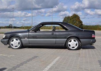 Skrzynka bezpieczników Mercedes-Benz 124