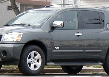 Zaślepka zderzaka Nissan Armada