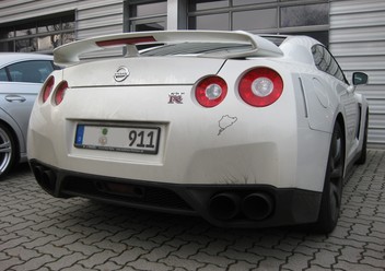 Relingi Nissan GT-R