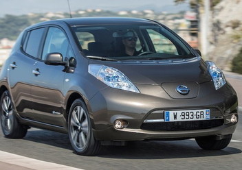 Lampa tylna prawa wewnętrzna Nissan Leaf