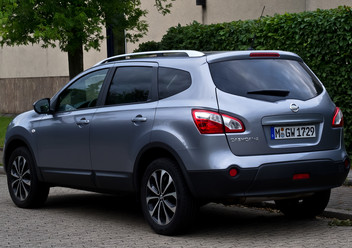 Wahacz tylny prawy Nissan Quashqai II