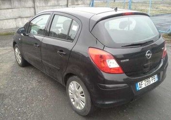 Ćwiartka przednia prawa Opel Corsa D