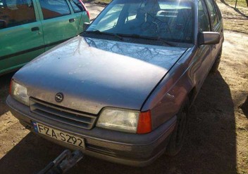 Lampa tylna prawa Opel Kadett