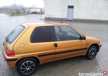 Fotel przedni prawy Peugeot 106