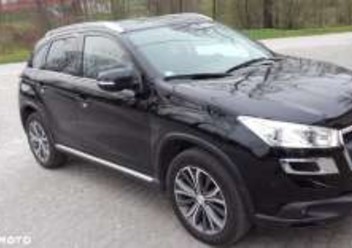 Oświetlenie kabiny Peugeot 4008