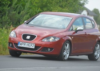 Wahacz tylny lewy Seat Leon II