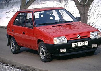 Kratka zderzaka Skoda Favorit