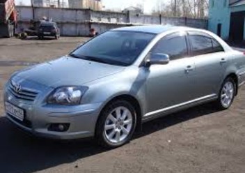 Wzmocnienie środkowe Toyota Avensis III