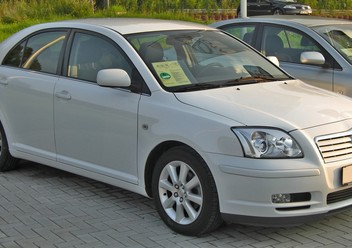 Wzmocnienie środkowe Toyota Avensis III