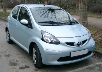 Pasek klinowy Toyota Aygo I