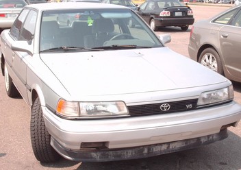 Półoś przednia lewa Toyota Camry III