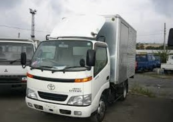 Siedzenia tylne Toyota Dyna